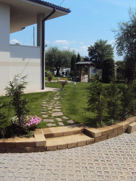 B&B Rosa Del Garda Lazise Bagian luar foto