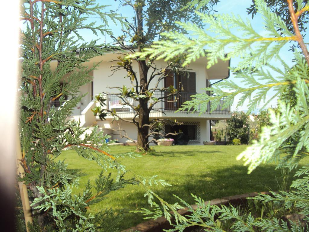 B&B Rosa Del Garda Lazise Bagian luar foto
