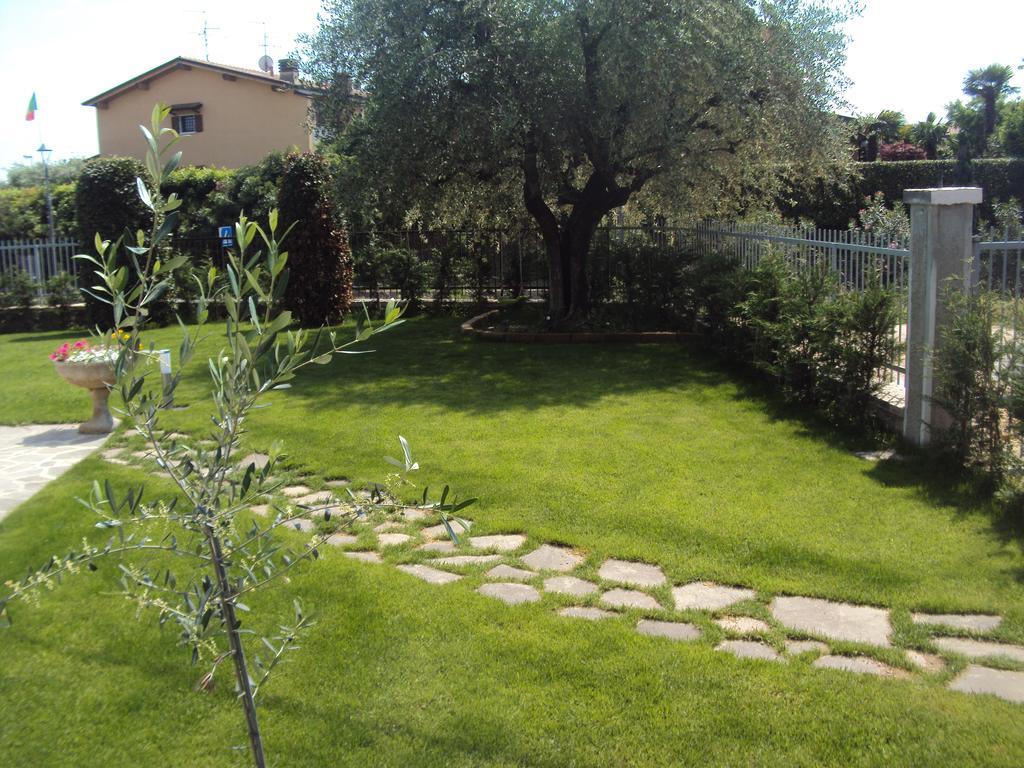 B&B Rosa Del Garda Lazise Bagian luar foto