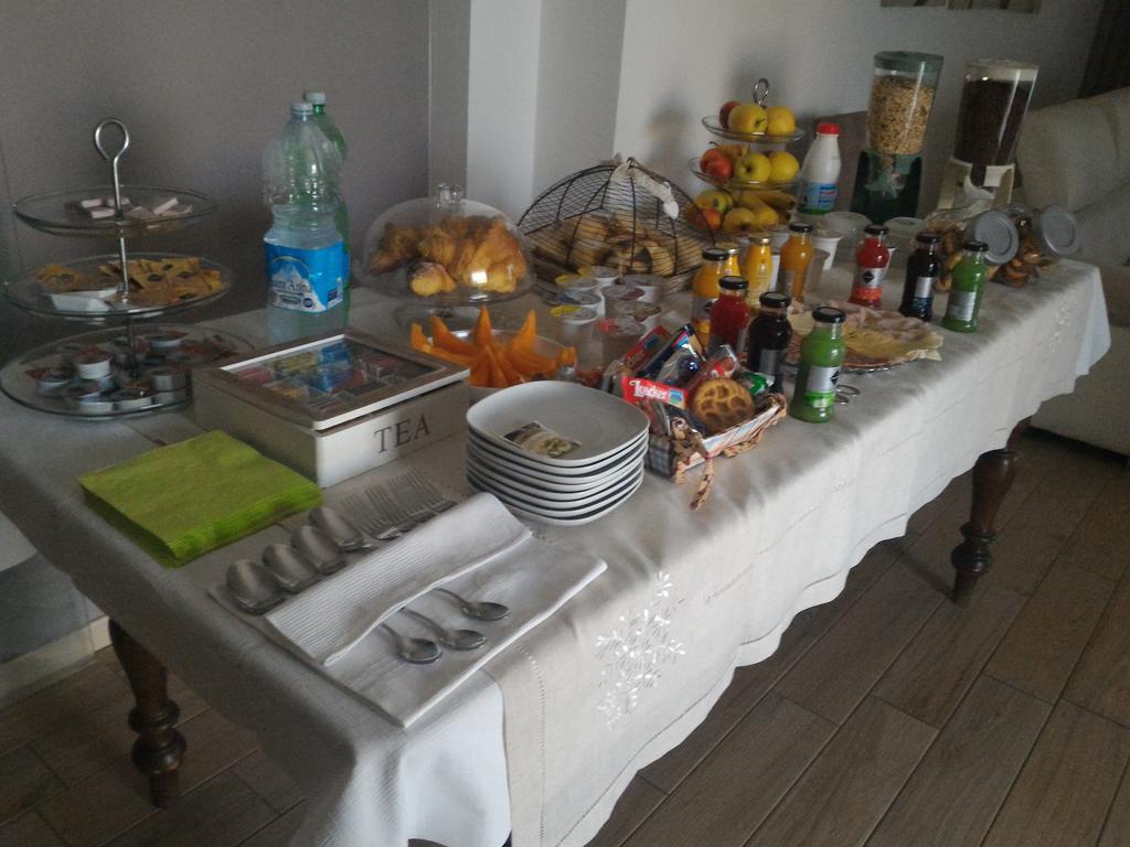 B&B Rosa Del Garda Lazise Bagian luar foto